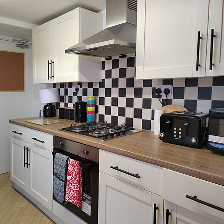 Granville 5Br Townhouse - Ideal For Groups, Families Or Contractors By Suitely Cheltenham Extérieur photo