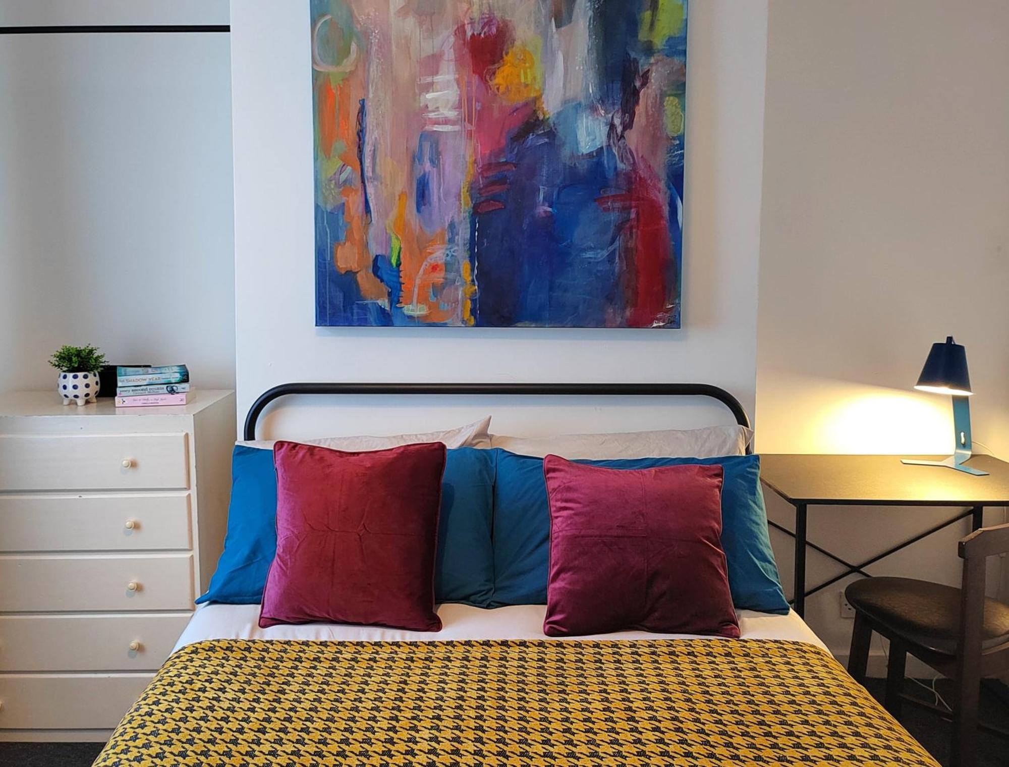 Granville 5Br Townhouse - Ideal For Groups, Families Or Contractors By Suitely Cheltenham Extérieur photo